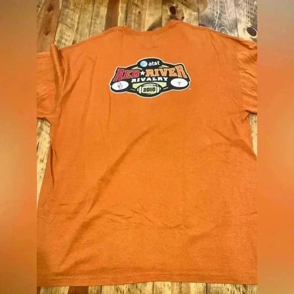 TCU OU RED RIVER RIVALRY 2010 Tee T-shirt ram sponsored Gildan tee Y2K - Picture 1 of 5